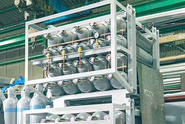 高圧ガスカードルの製作